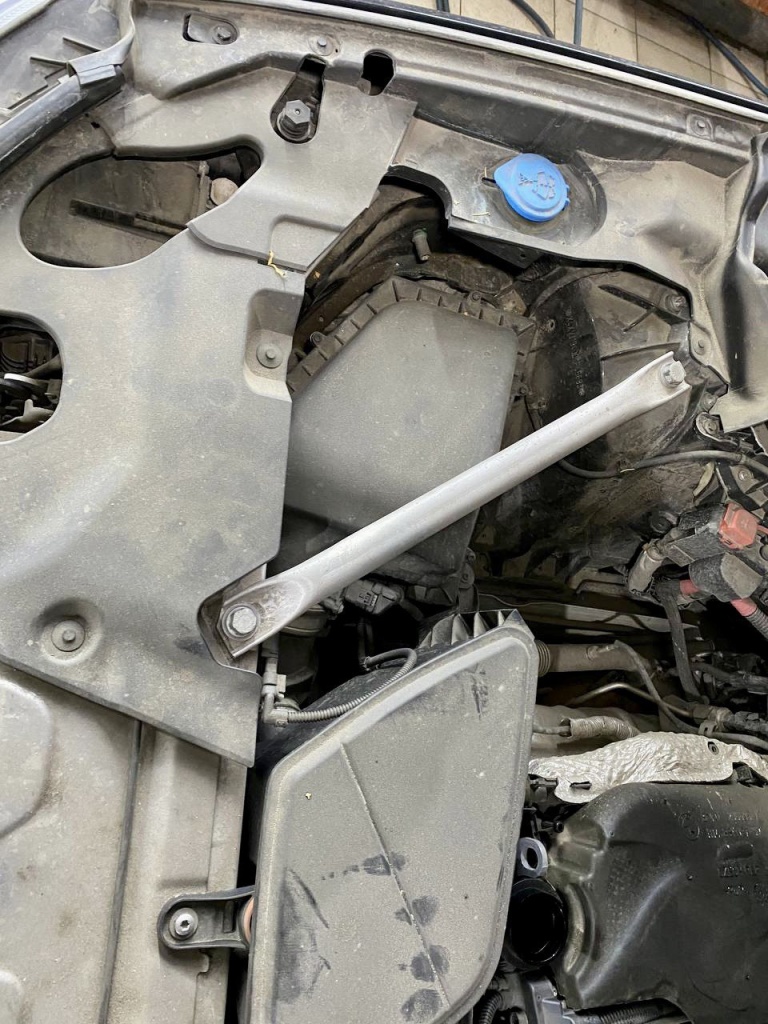 to_bmw_3.jpg
